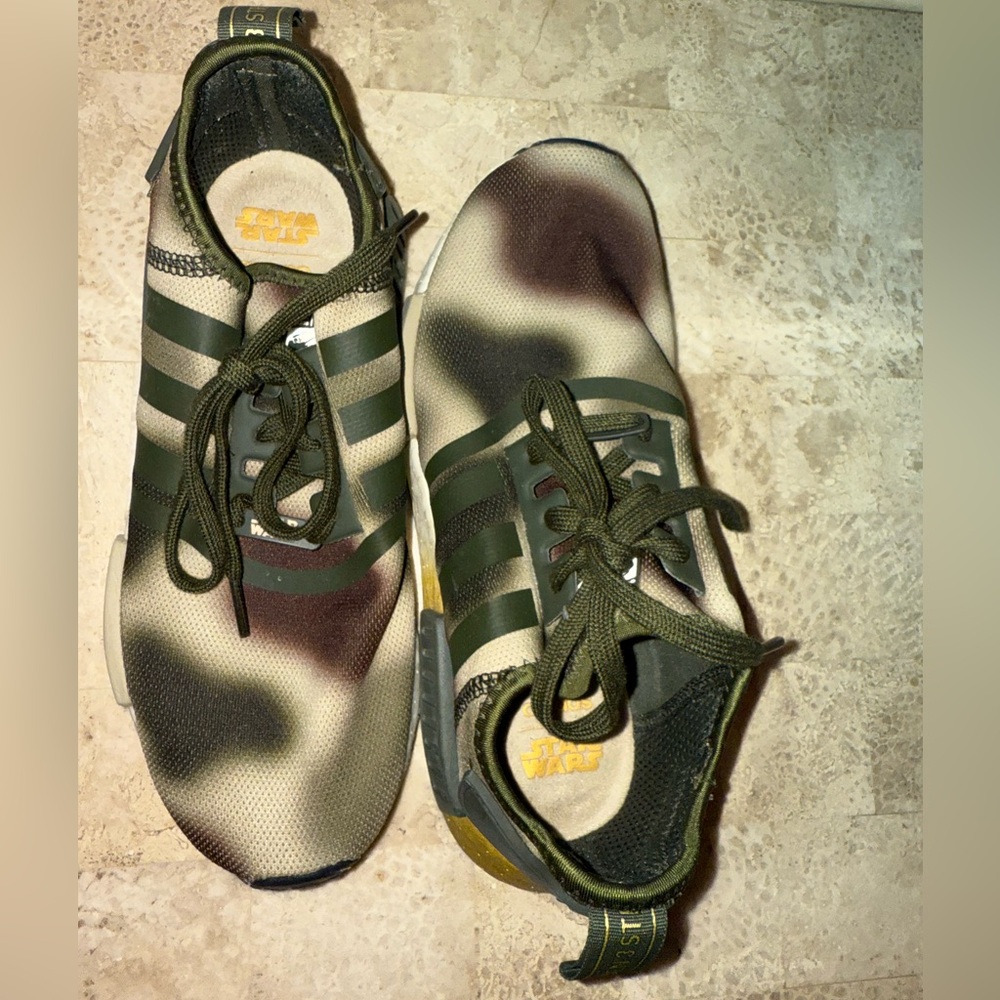 Adidas NMD _R1 Star Wars Women’s Princess Leia sneakers Size 8